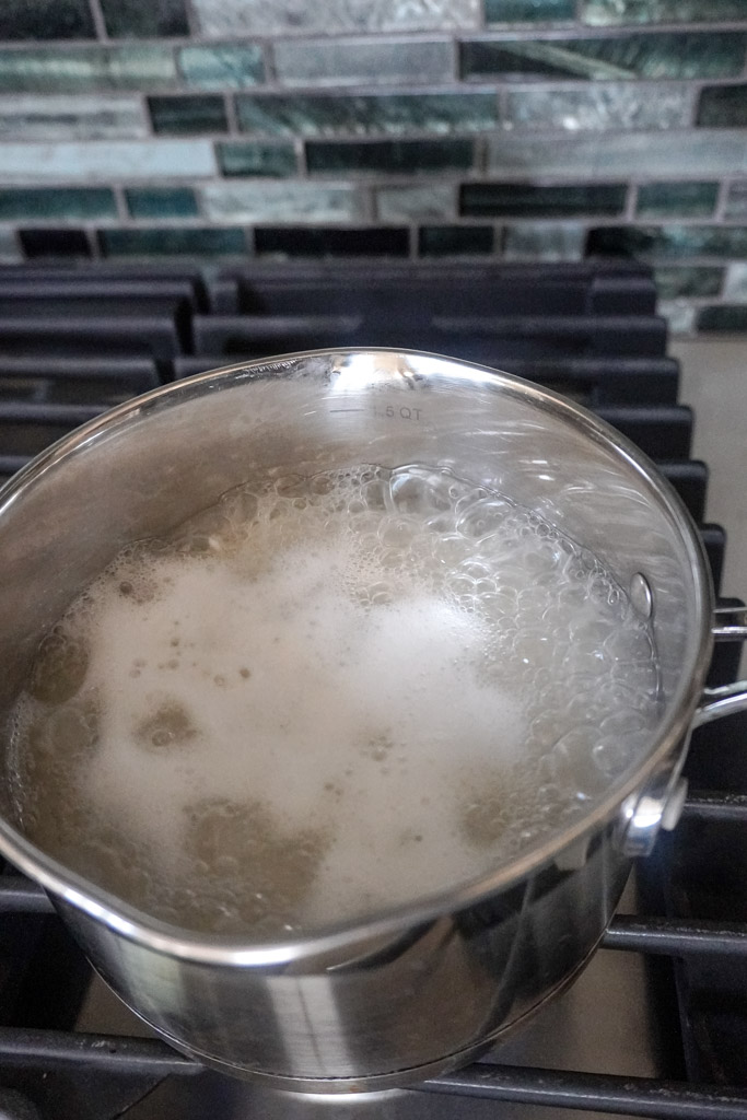 boiled water for white rice