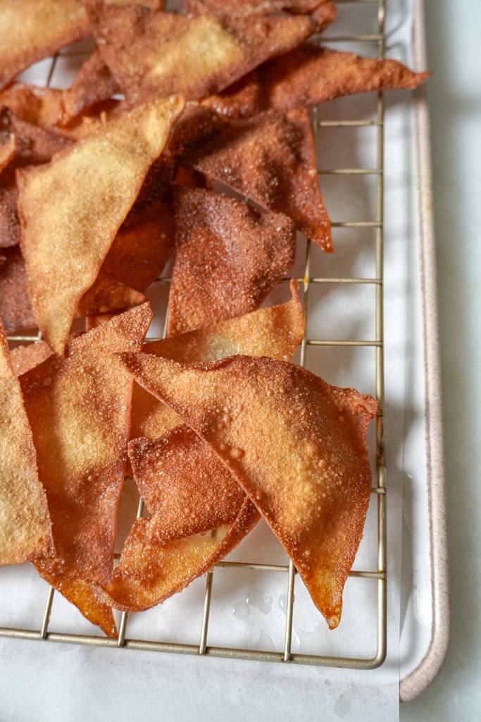 wonton chips on a cooling rack