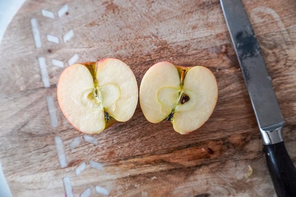 apple cut in half for apple butter